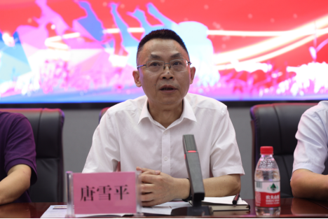 重庆市大学中专毕业生就业指导服务中心主任唐雪平 学校供图 华龙网发